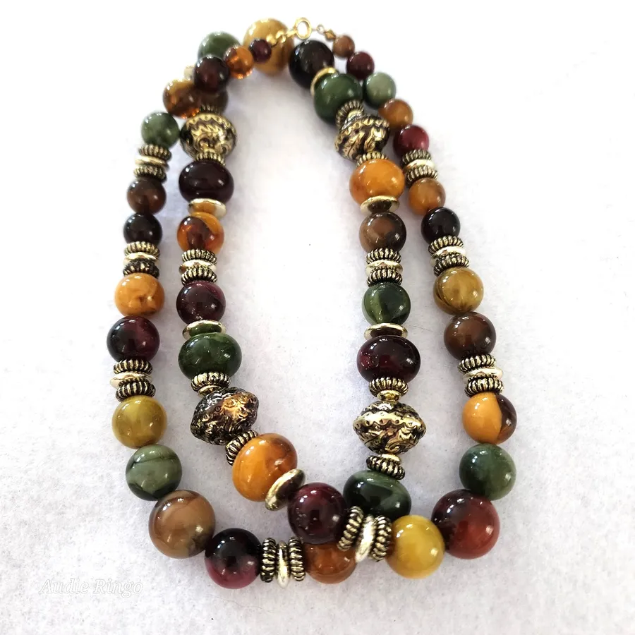 Vintage Multicolor Beaded Necklace Classic Retro Jewelry Yellow