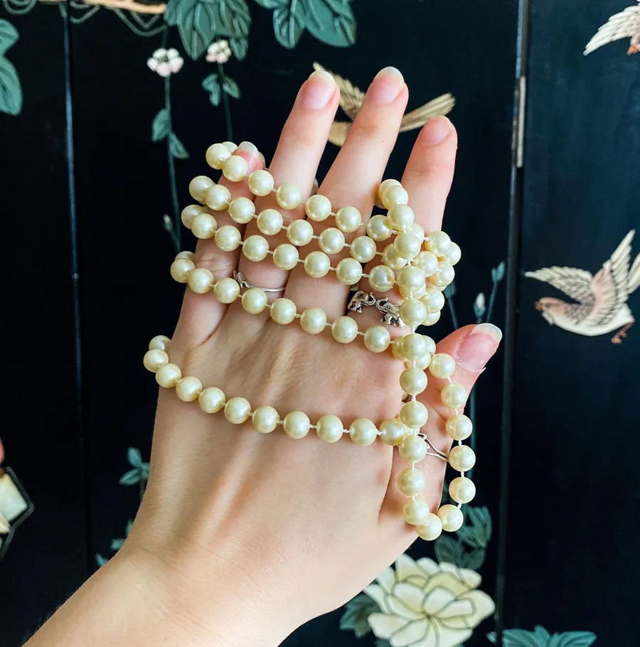 Vintage Long Pearl Necklace White