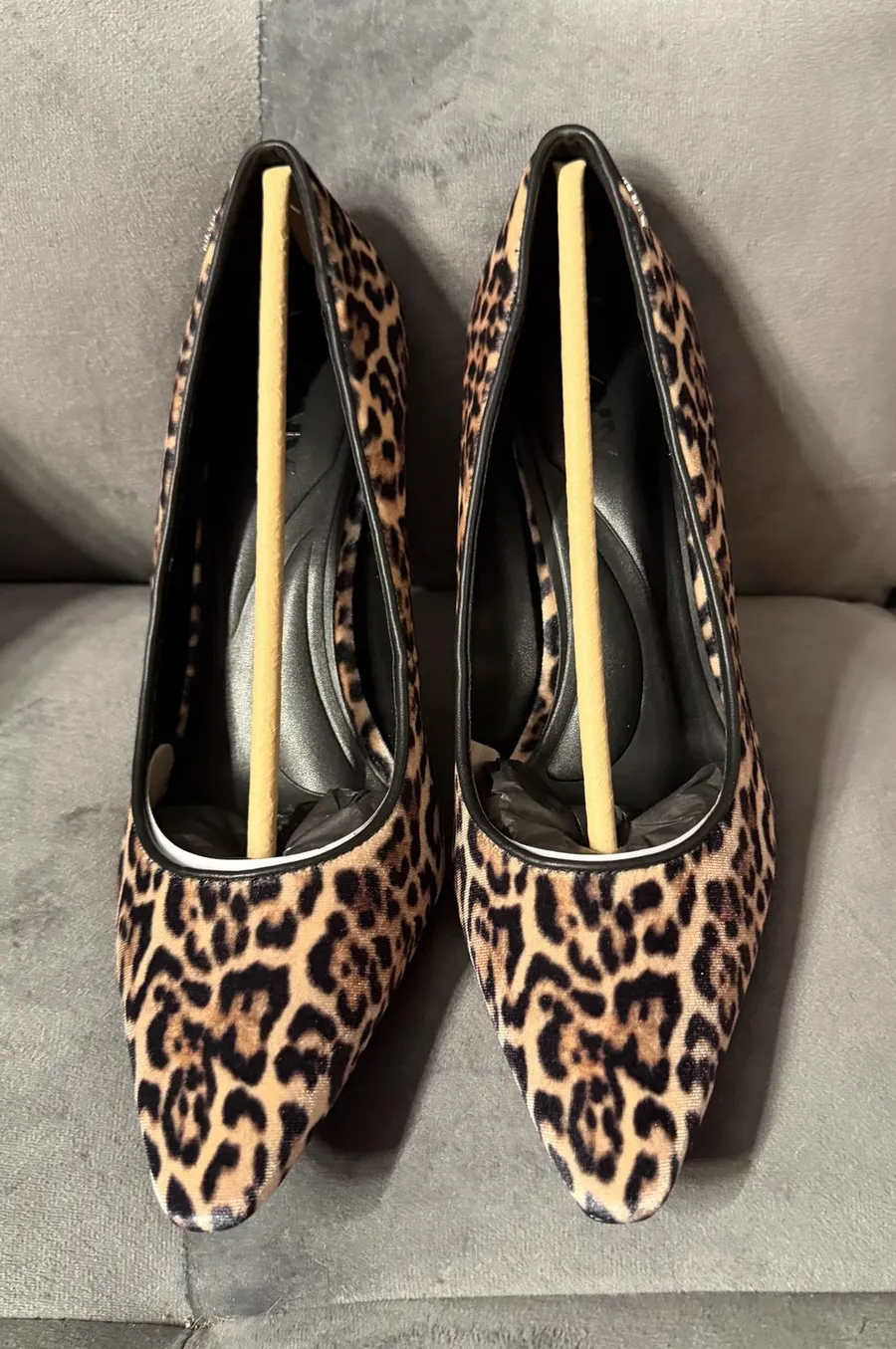 DKNY Natrona-Mid Pump Women's 8.5 (Cheetah/Leopard Print) Pointed Toe NWB