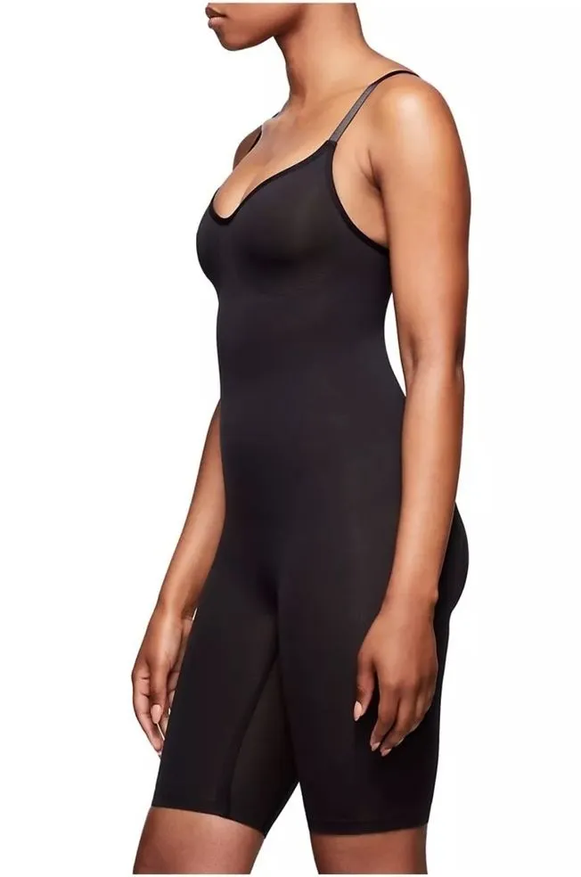 New Seamless Sculpt Mid Thigh Bodysuit in Onyx Small