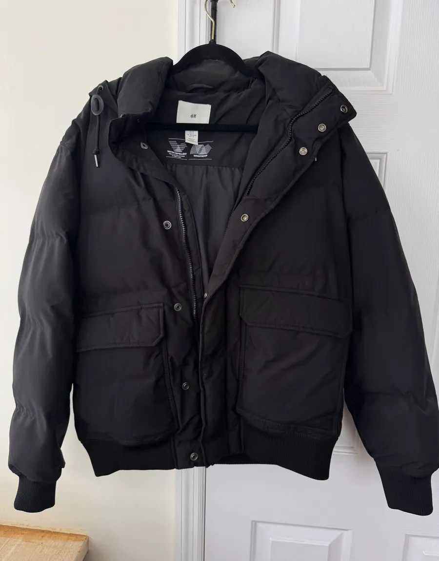 H&M Black Hooded Puffer Bomber Jacket Water Repellent Windproof Winter Warm Coat