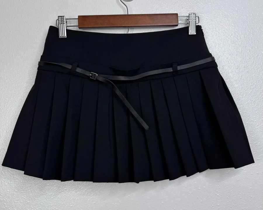 Zara Black Pleated Mini Skort with Belted Waist Size XS Preppy Schoolgirl Style