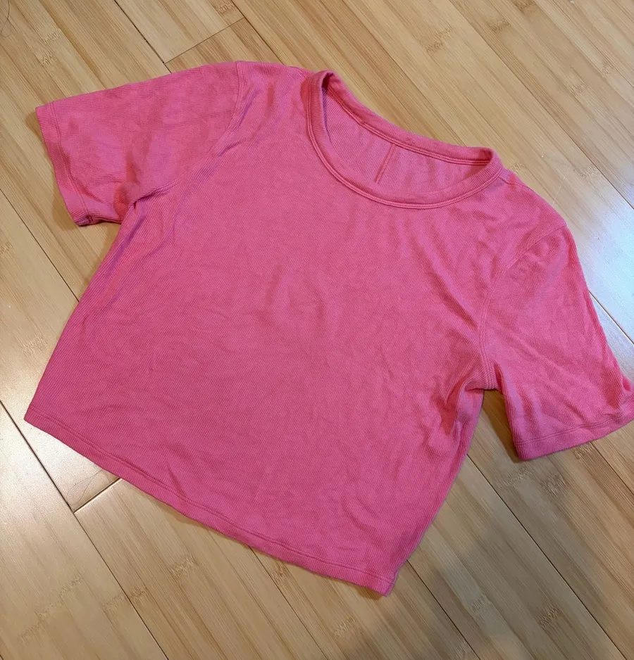 Lululemon Hold Tight Cropped T-Shirt