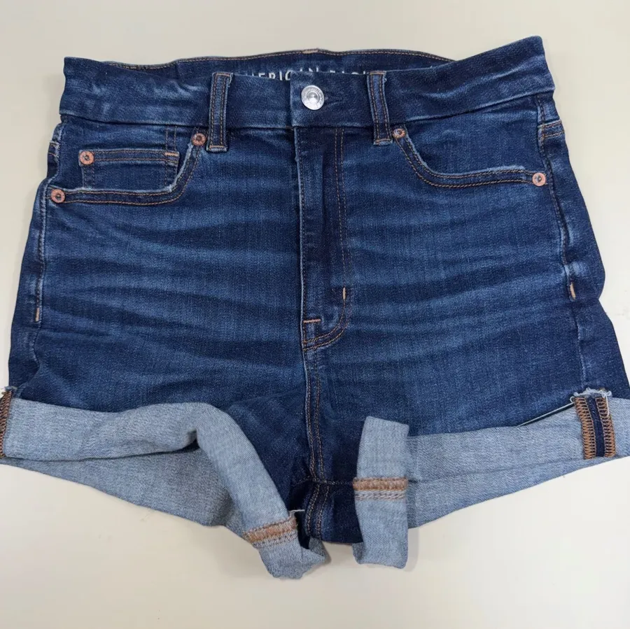American Eagle Next Level Stretch Women’s Size 2 Curvy Hi-Rise Denim Shorts