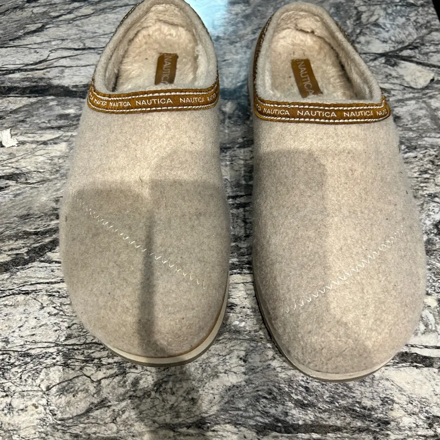 Nautica Cream Slippers Cozy Indoor Comfort