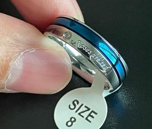 Blue silver titanium roses are red ring size 8