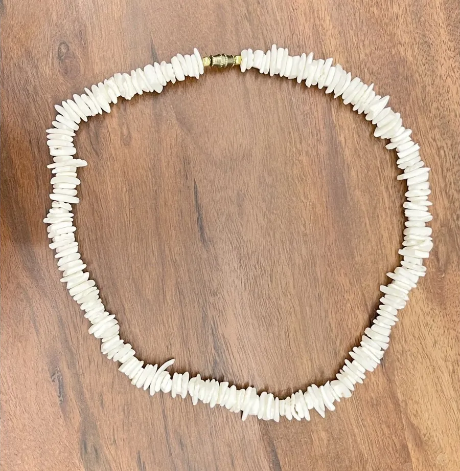 Puka Shell Necklace Beachy Surf Minimalist Boho Summer Hawaii Tropical Retro White