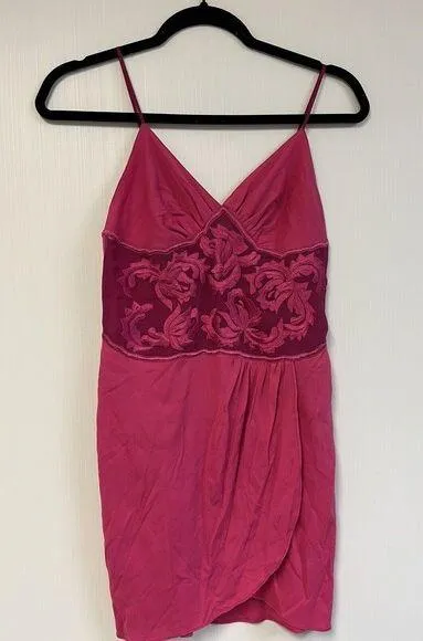 Vintage Victoria’s Secret Gold Label Hot Pink Embroidered Baroque Lace overlay P