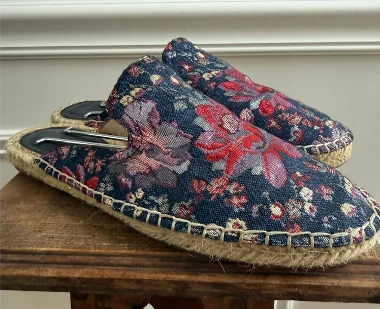 Nine West Volley Espadrille Mule Blue Red Silver Textile 9