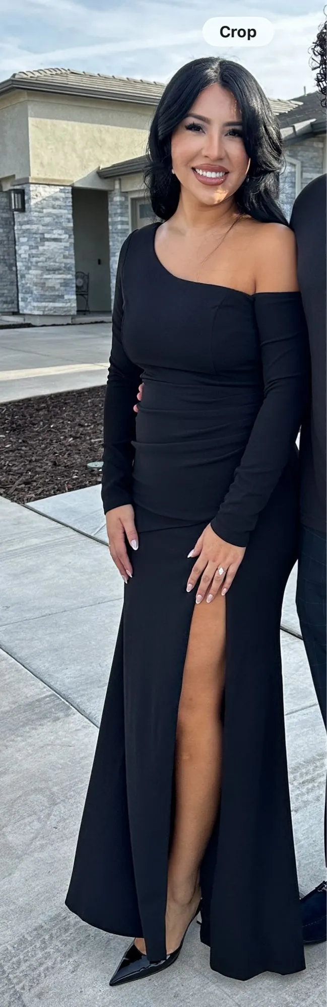 Lulu's Black One-Shoulder Asymmetrical Dress