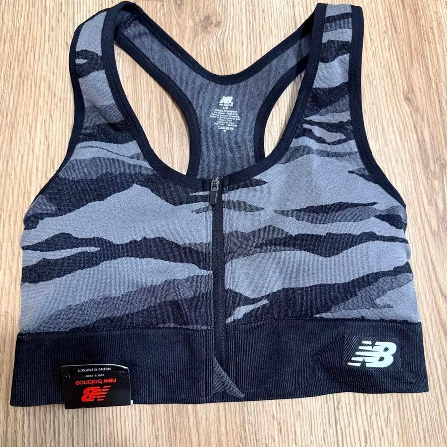 New Balance Womens Medium Impact Camo Front Zip Sports Bra Grey Black Size L Size L