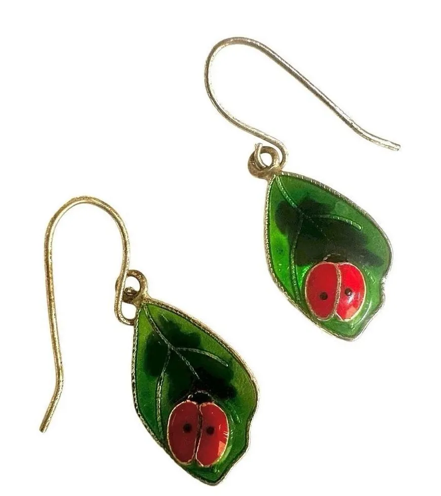 Avon enamel Ladybug pierced dangle earrings Green