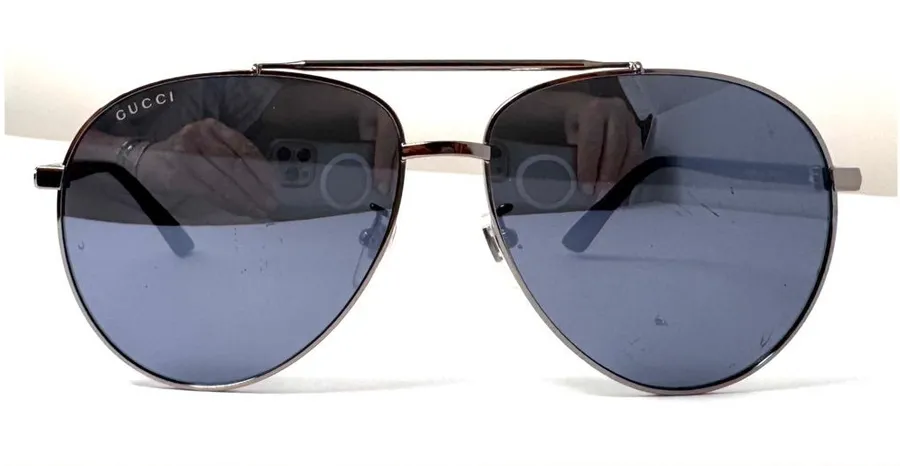 GUCCI reflective aviator sunglasses, made in Italy