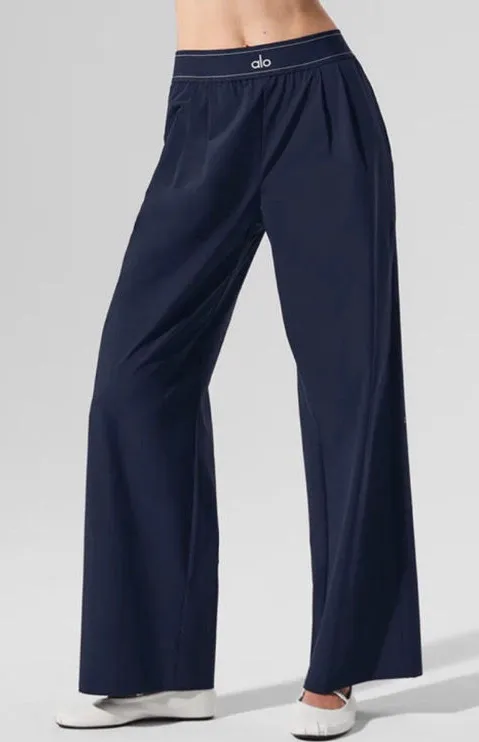 Alo Yoga Suit Up Trouser (Regular) Navy M