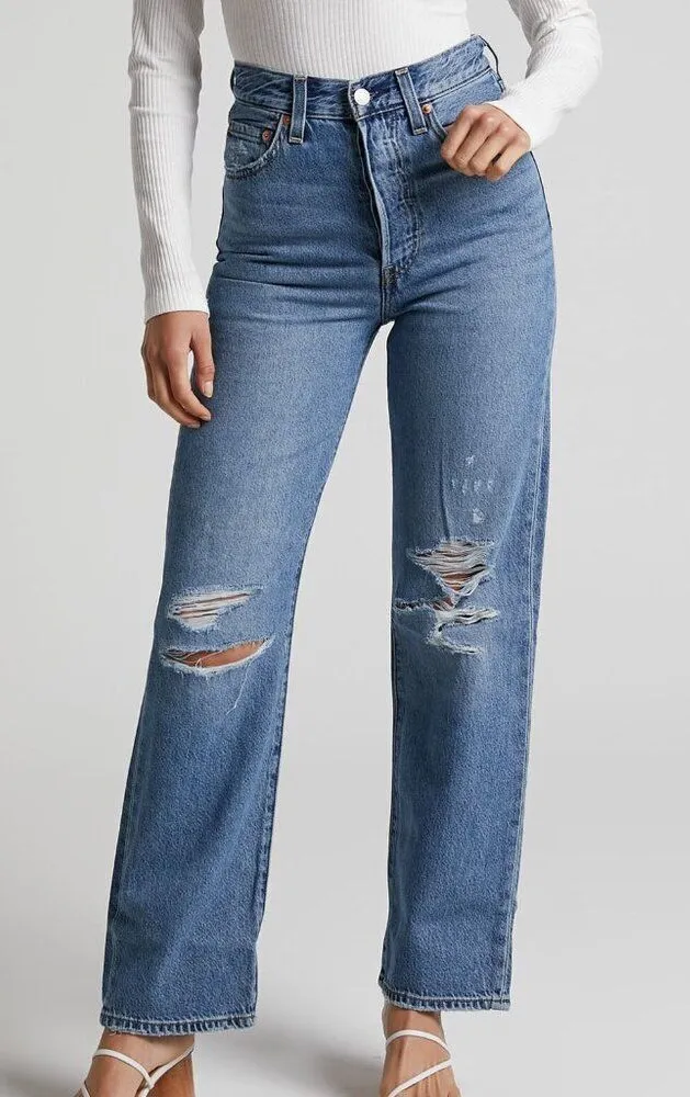 Levi’s Premium High Rise Distressed Ribcage Straight Ankle Jeans