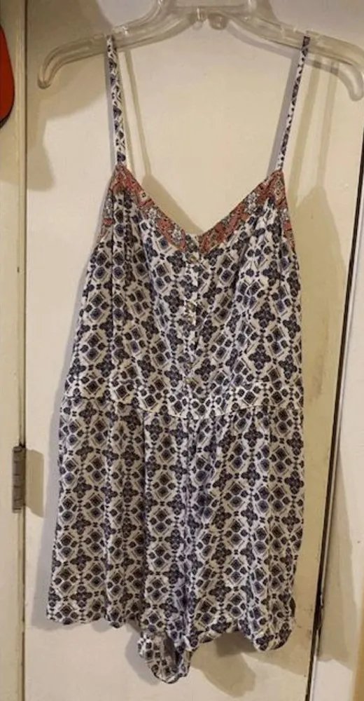 American Eagle Romper Large