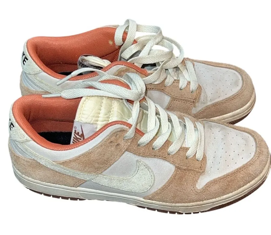 Nike Dunk Low Women's 8.5 Tan Cream Suede Gum Sole FZ9428-600