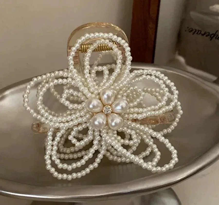 Pearly Flower Hair Claw Hair Clip