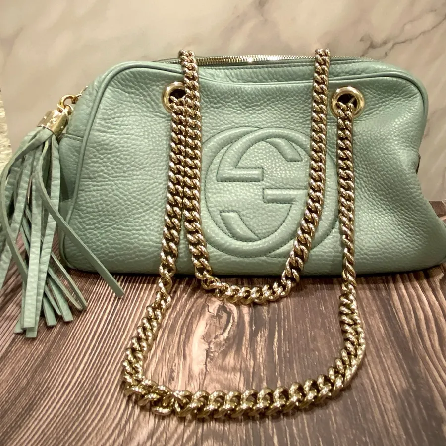 GENTLY USED - GUCCI SOHO CHAIN SHOULDER BAG IN LIGHT BLUE