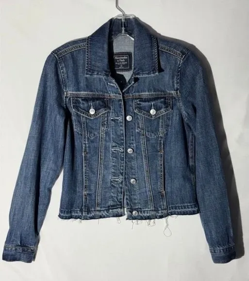 Abercrombie & Fitch Womens Denim Jacket Medium Wash Raw Hem Blue XS Cotton