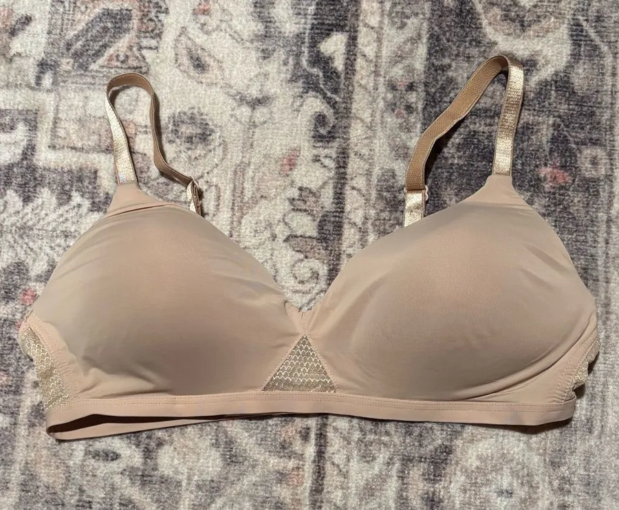 Hanes Beige Wireless Smooth Everyday Bra