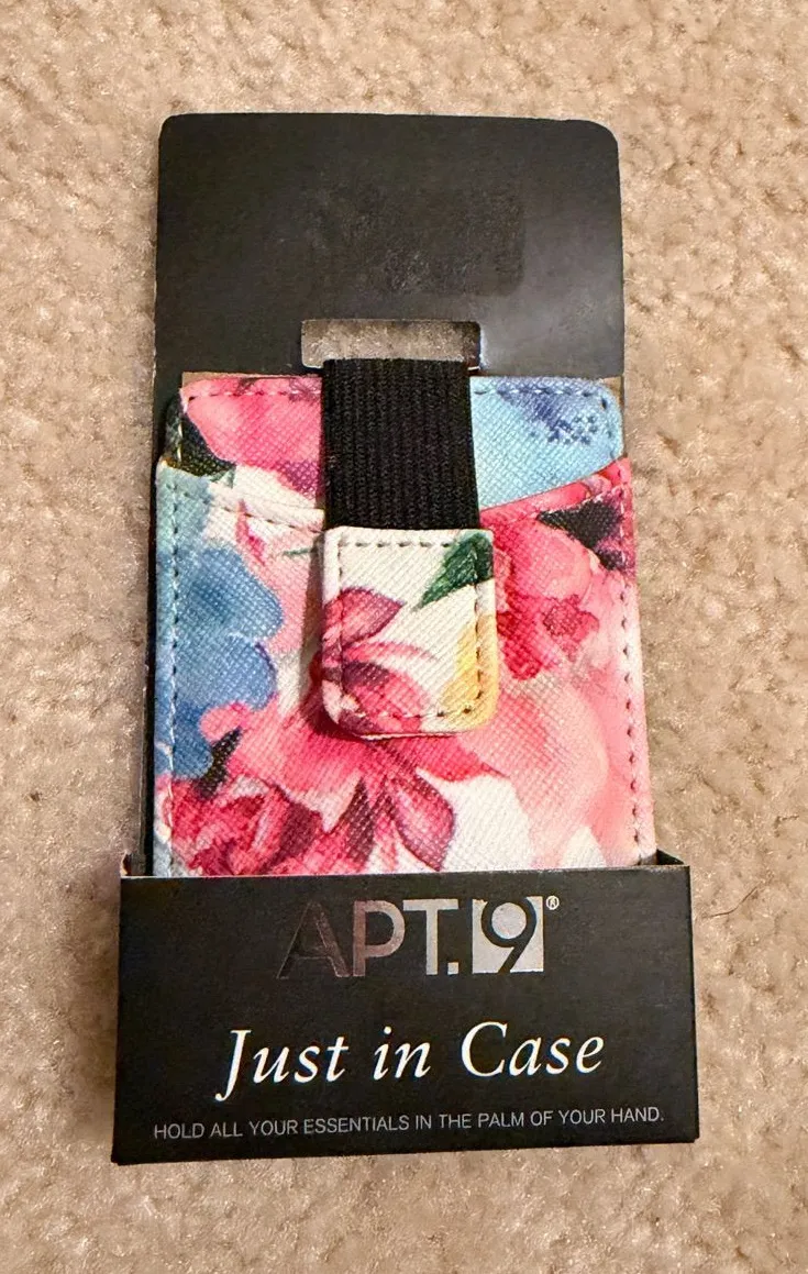 APT. 9 Floral Phone/Card Case in Pink Floral