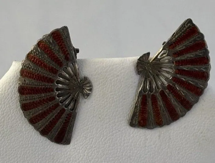 VINTAGE STERLING SILVER RED ENAMEL SIAM FAN SHAPE CLIP ON EARRINGS 6.70 GRAMS