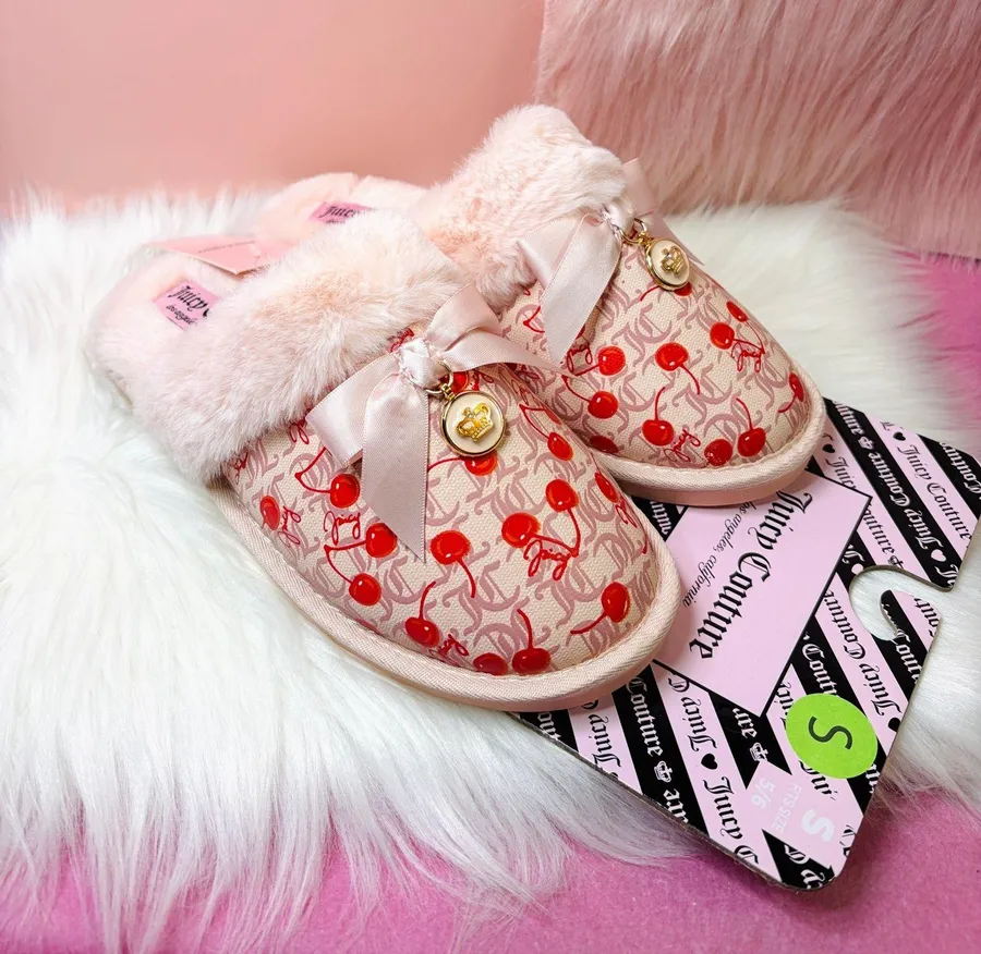 NWT Juicy Couture Coquette Cream/Pink Cherry Slippers
