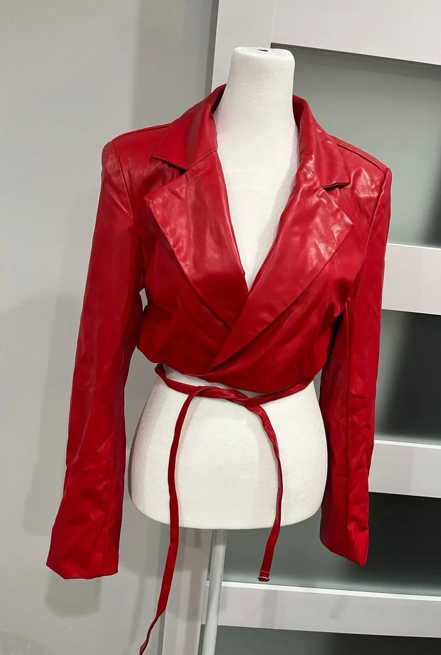 Moto Y2K Signature Eight Red Faux Leather Cropped Wrap Blazer Jacket Small S