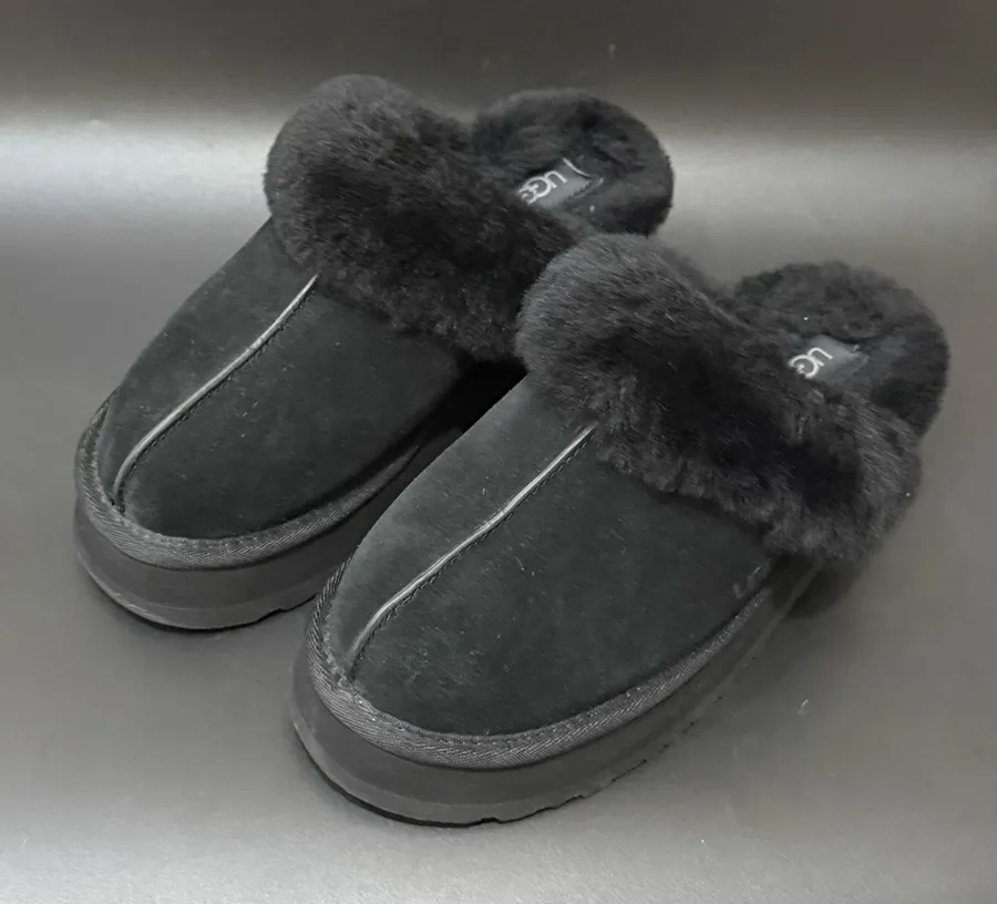 UGG Disquette Black Suede Leather Plush Sheepskin Platform Slippers Size 8