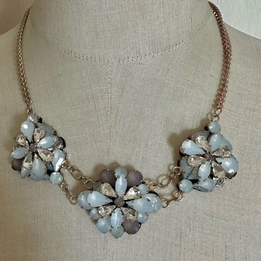 Blue rhinestone flower statement necklace