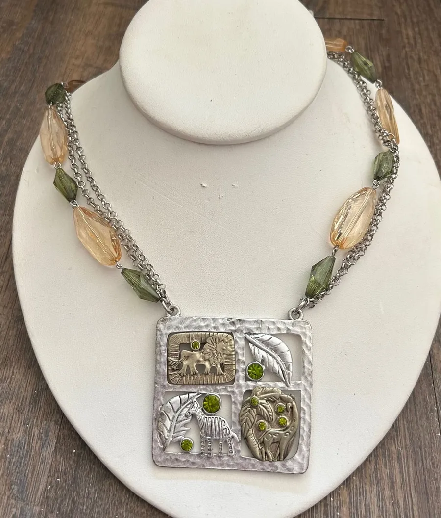 Safari Animal Pendant Necklace Silver Gold Tone Green Amber Bead Multi