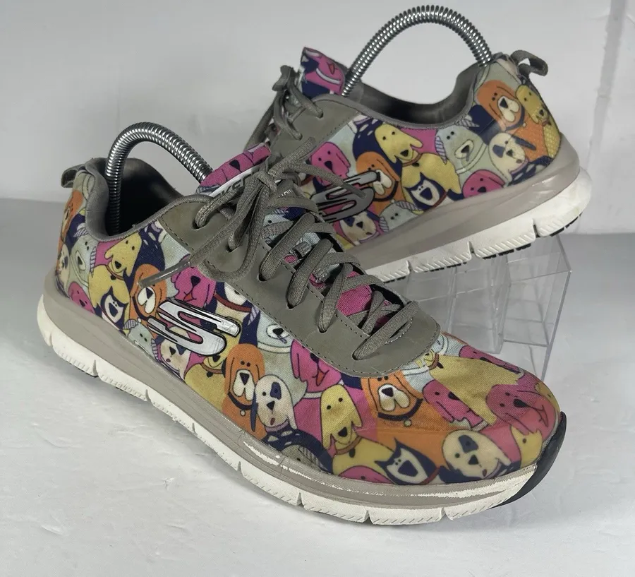 Skechers Work Relaxed Fit Shoes Womens Size 10 Dog Print Slip Resistant 77248
