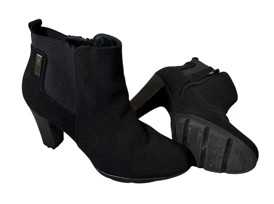 Anne Klein Size 7.5 Women Suede Black 3" Heeled Boots Booties Side Zip Chucky