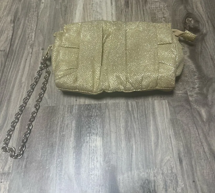 Apt 9 Gold Metallic Pleated Evening Clutch Bag Wristlet Purse