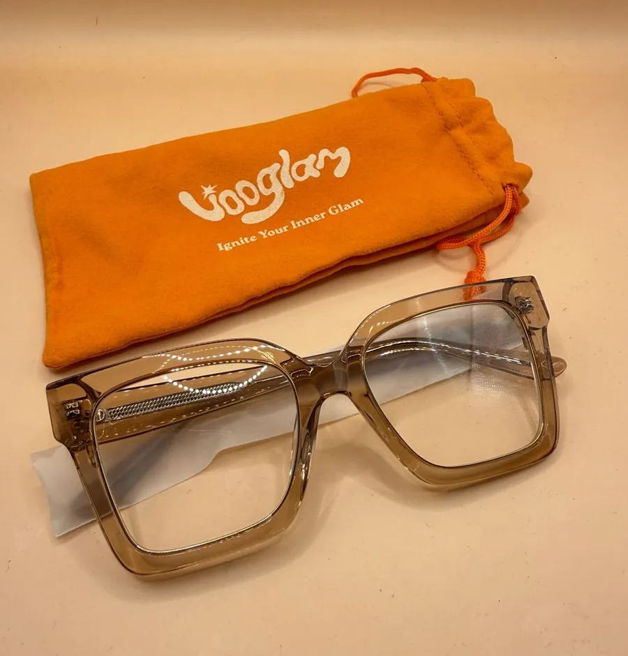 glam Women's Clear Beige Square Glasses