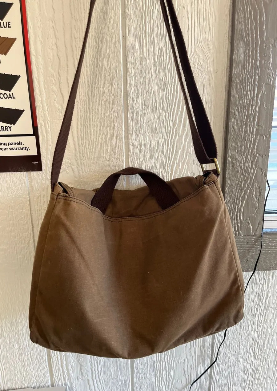 Fossil Brown Canvas Messenger Bag Adjustable Strap Buckle Flap Crossbody