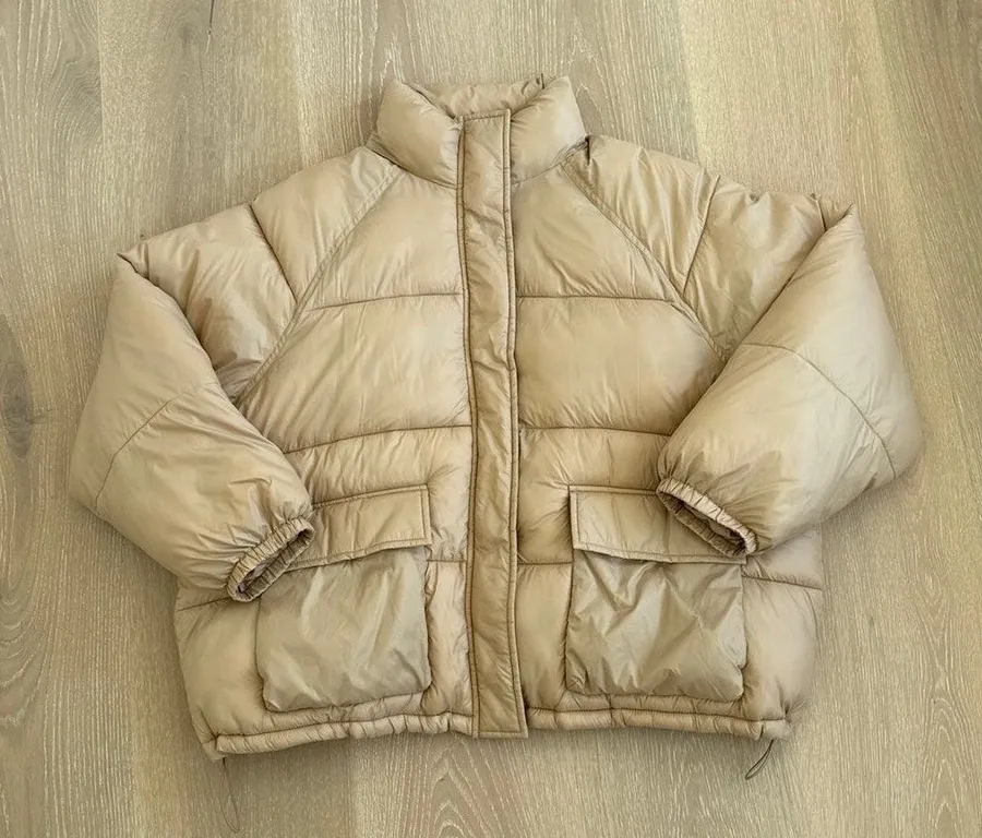 Abercrombie & Fitch - Utility Puffer Jacket in Tan