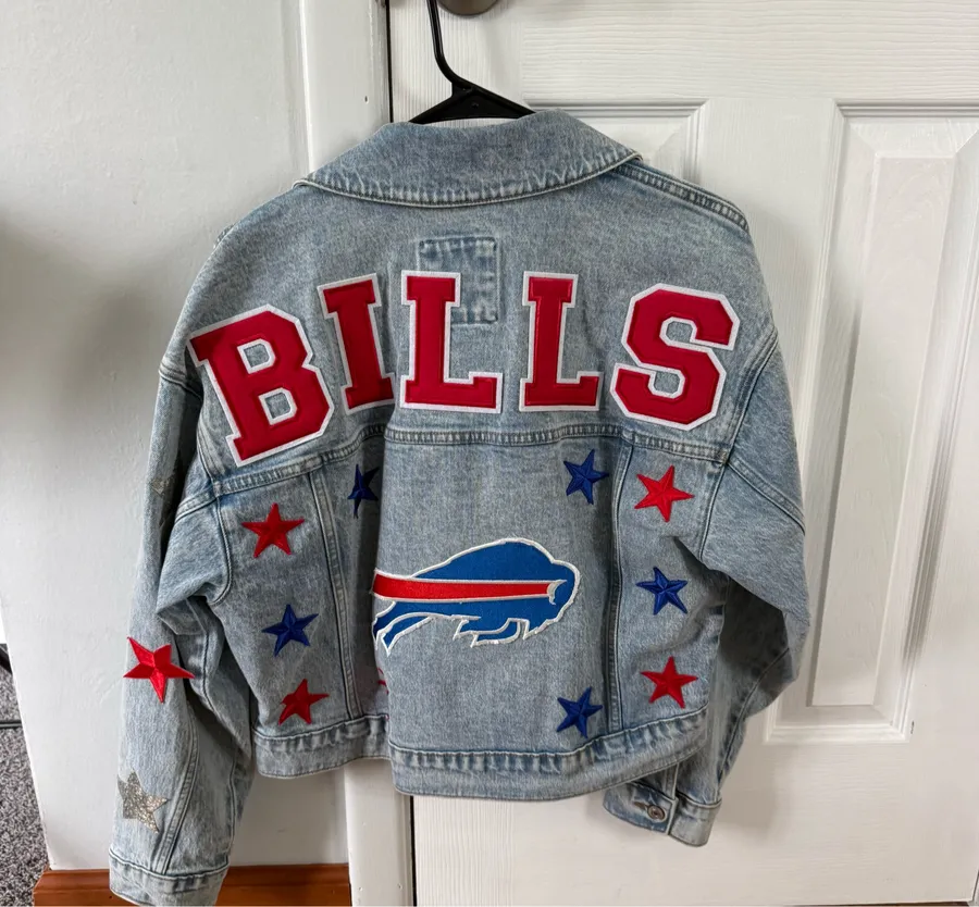 Abercrombie & Fitch Oversized Denim Buffalo Bills Patch Jacket 🦬