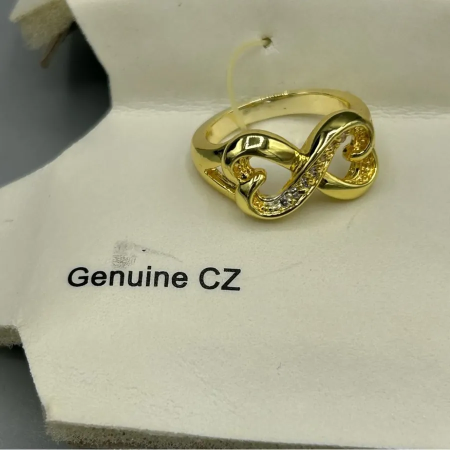 Gold Tone CZ Interlocking Heart Ring Size 6.25 New on Card