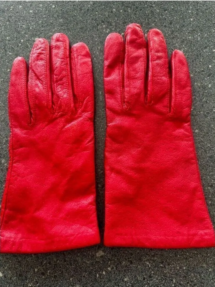 Van Real red leather gloves size S Red