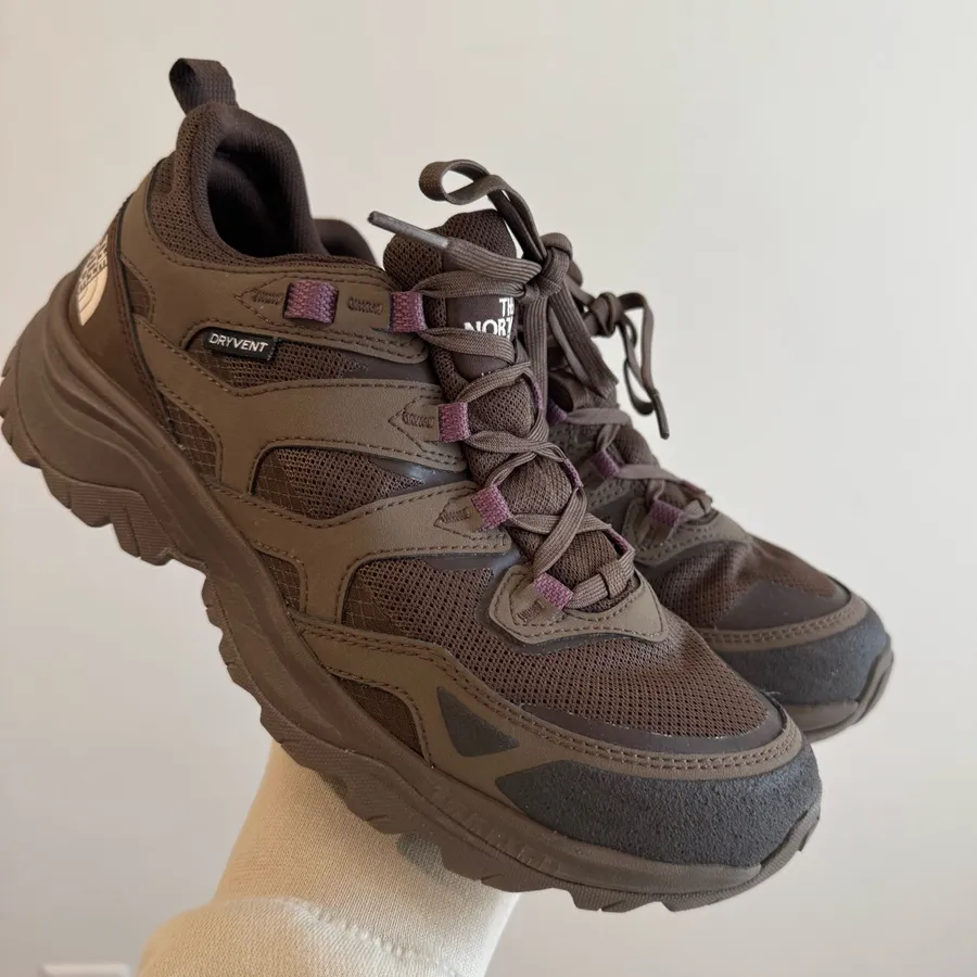 The North Face Women’s Hedgehog 3 Waterproof Hiking Shoe Smokey Brown Size 10