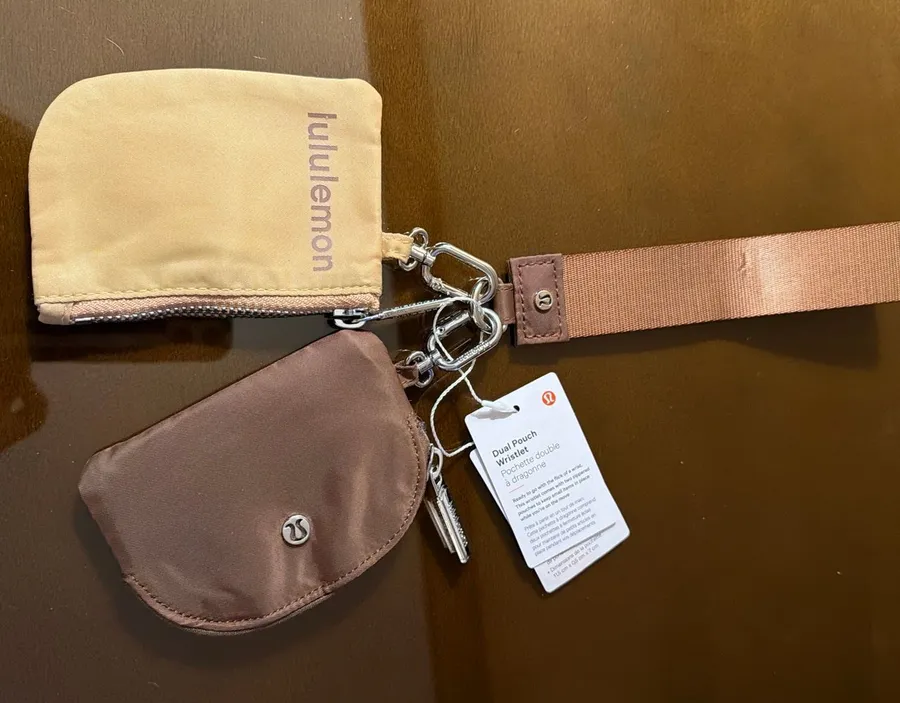 Lululemon Dual Pouch Wristlet