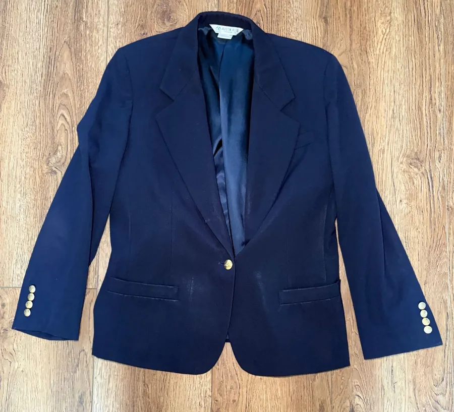 Austin Reed Womens Navy Blue 100% Worsted Wool Blazer Gold Crest Button Size 12