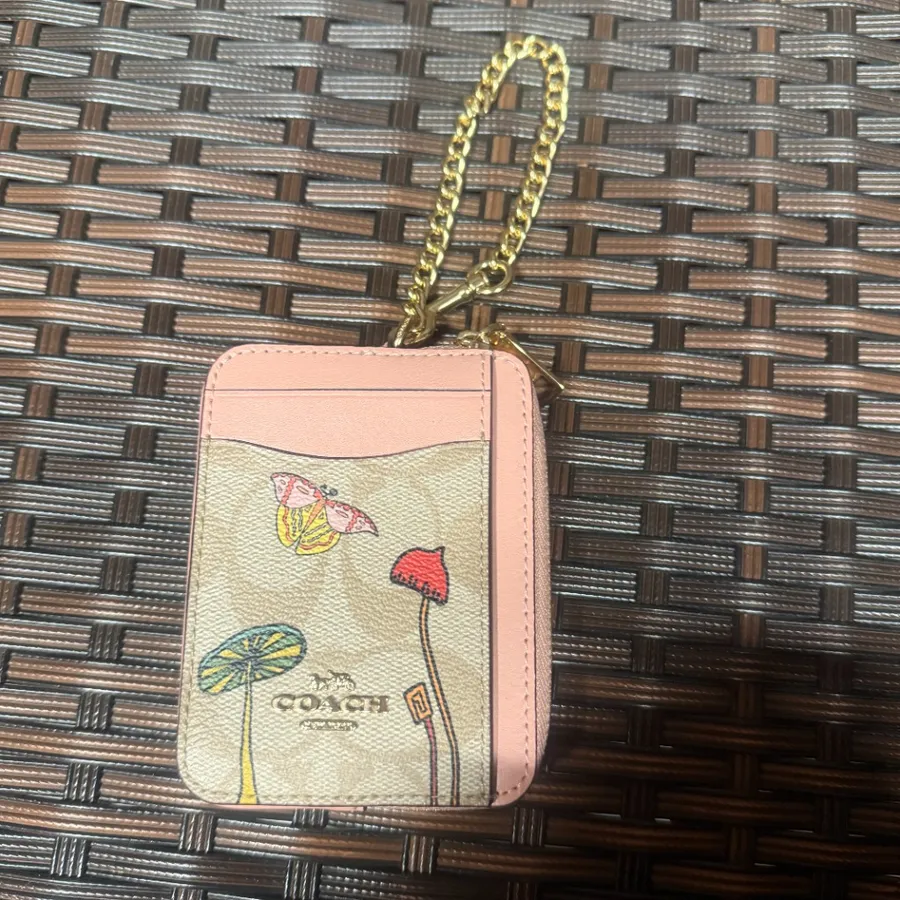 Coach X Observed By Us Zip Card Case In Signature Canvas cu403