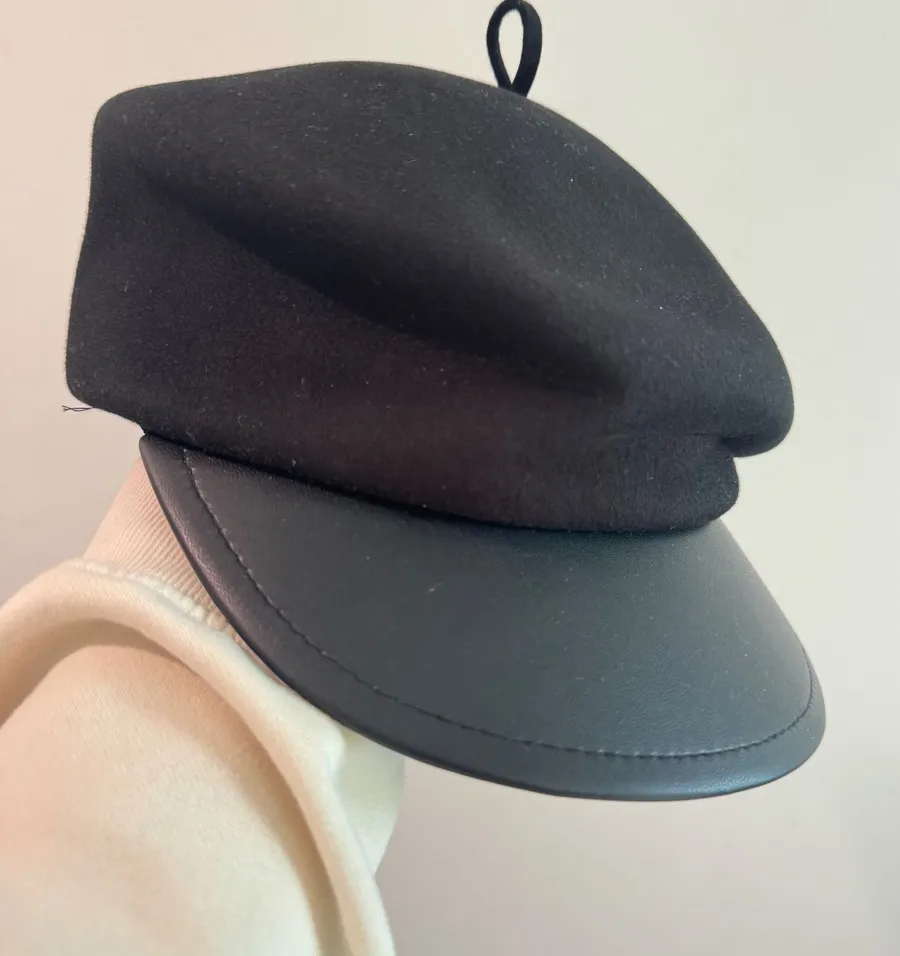 Black Wool Newsboy Cap Leather Brim Baker Boy Hat 57cm