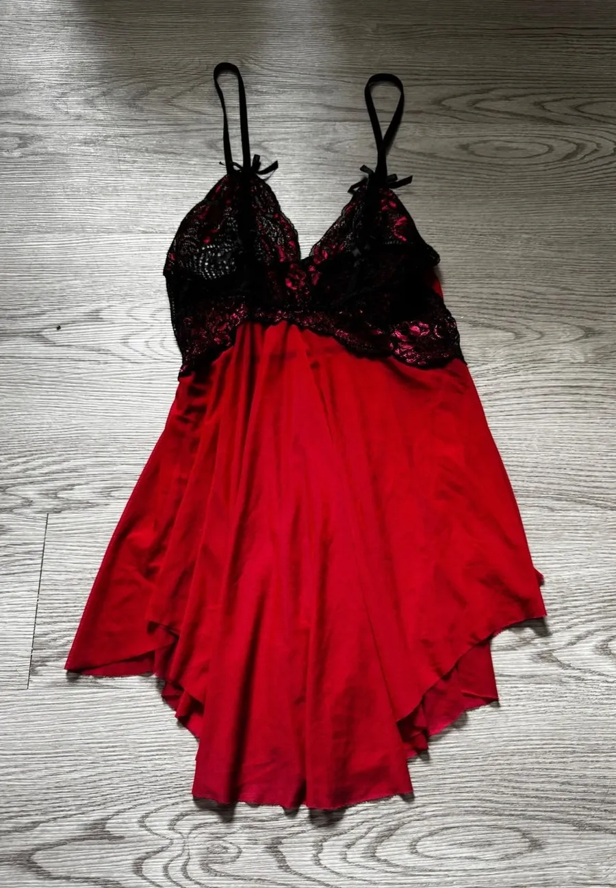 Avidlove Red Mesh Babydoll Lingerie Black Lace V-Neck Chemise Handkerchief Hem S