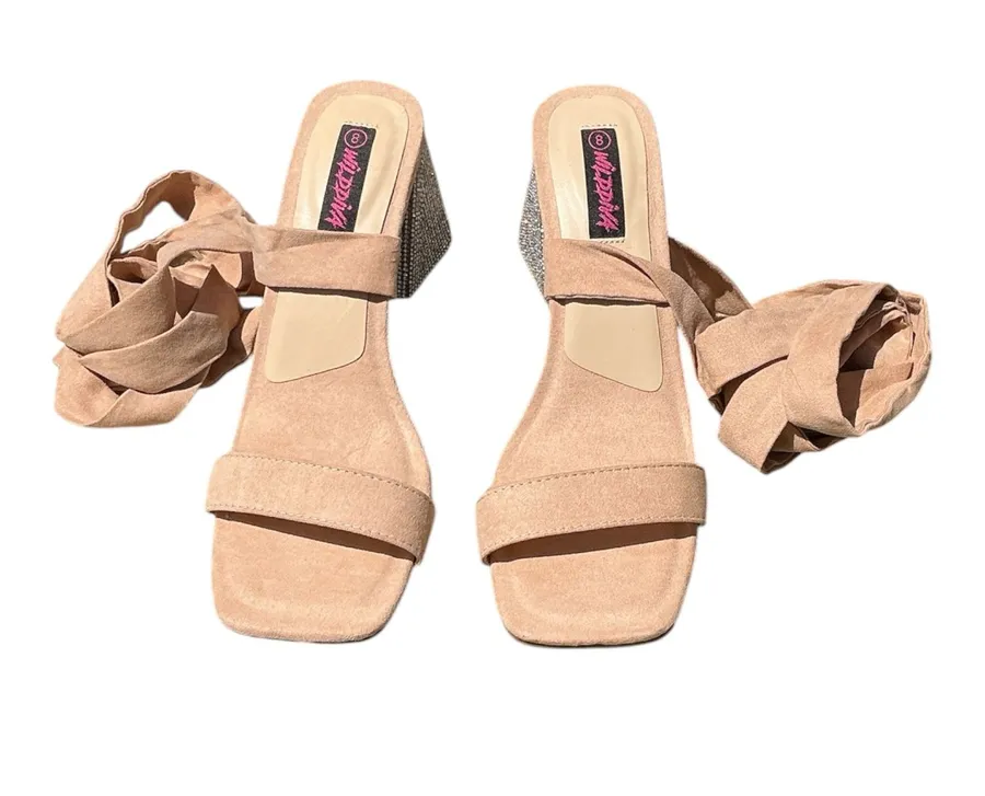 Wild Diva Suede Ankle Tie Wrap Sandals - Rhinestone Chunky Block Heel - NWT (No Tags) Size 8
