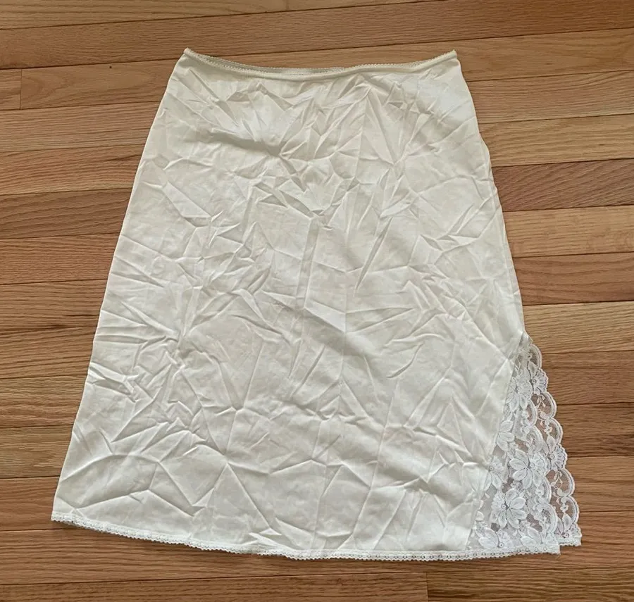 Vintage White Lace Slip Skirt Medium Coquette 1950s Layering Satin Midi Feminine Bridal