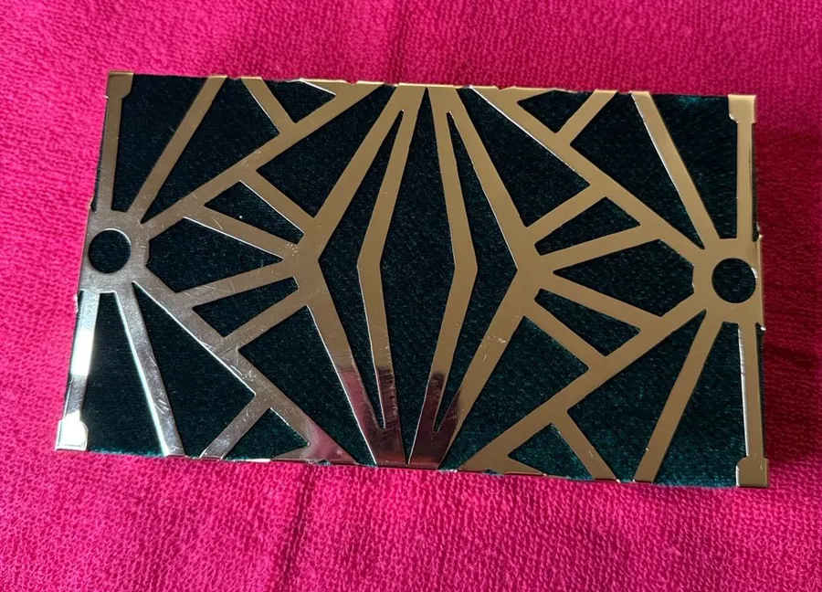 Verde and Gold Geometric Women's Clutch Wallet Green